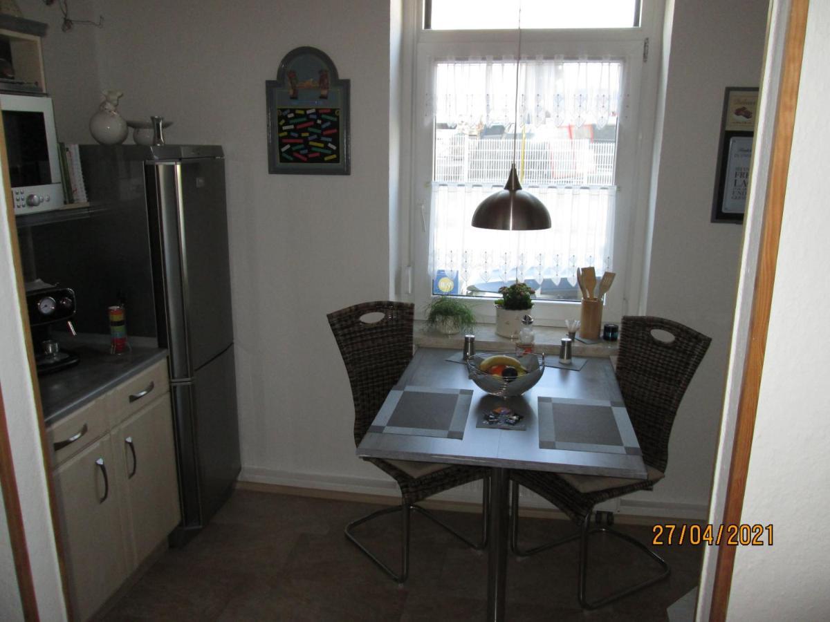 Zentrale-Ruhige Ferienwohnung Reichenbach im Vogtland Esterno foto