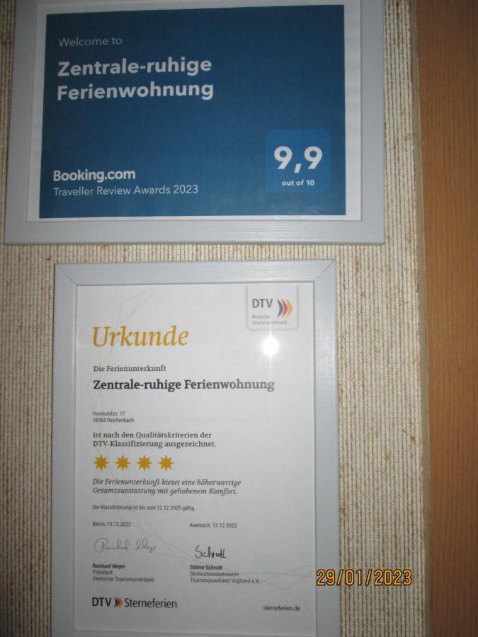 Zentrale-Ruhige Ferienwohnung Reichenbach im Vogtland Esterno foto