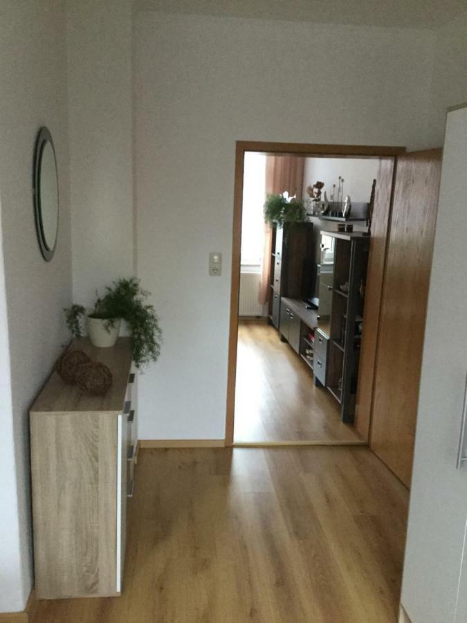 Zentrale-Ruhige Ferienwohnung Reichenbach im Vogtland Esterno foto